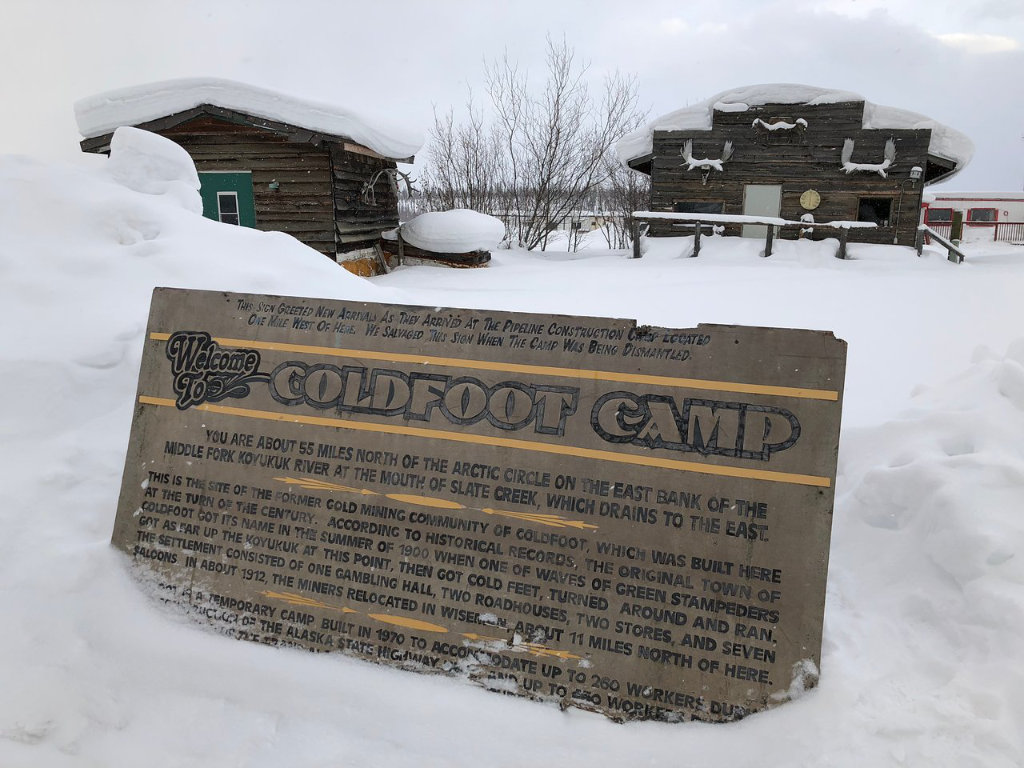 Coldfoot Camp along the Dalton Highway