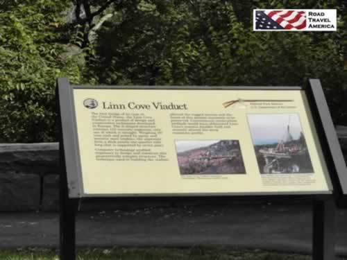 Sign about the design and construction of the Linn Cove Viaduct