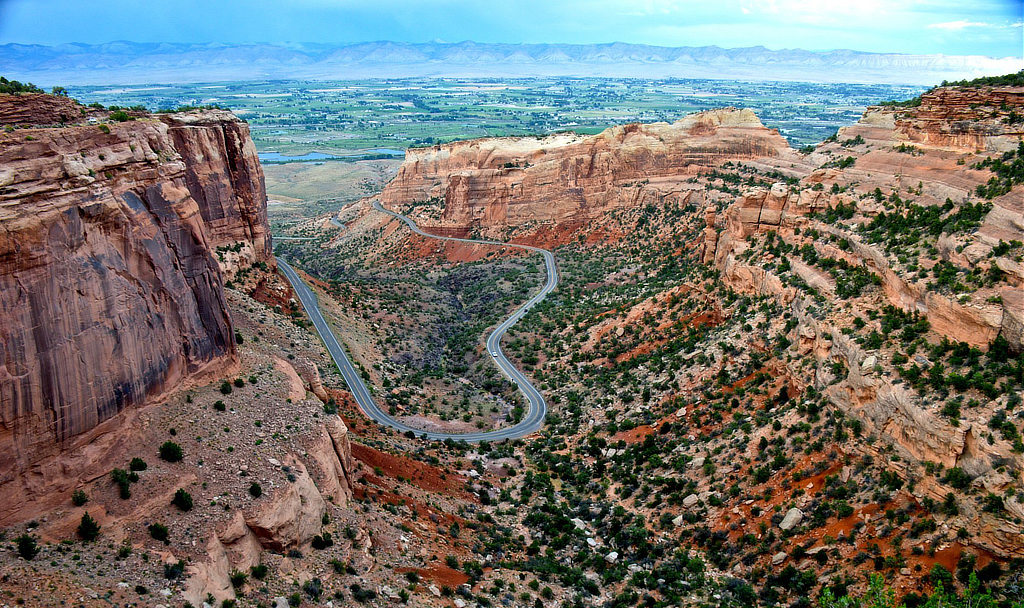 Switchbacks on Rim Rock Drive in the Colorado National Monument