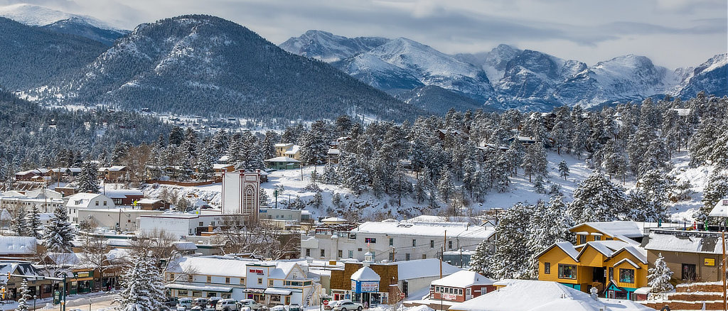 Estes Park, Colorado, Visitor Travel Guide and Trip Planner