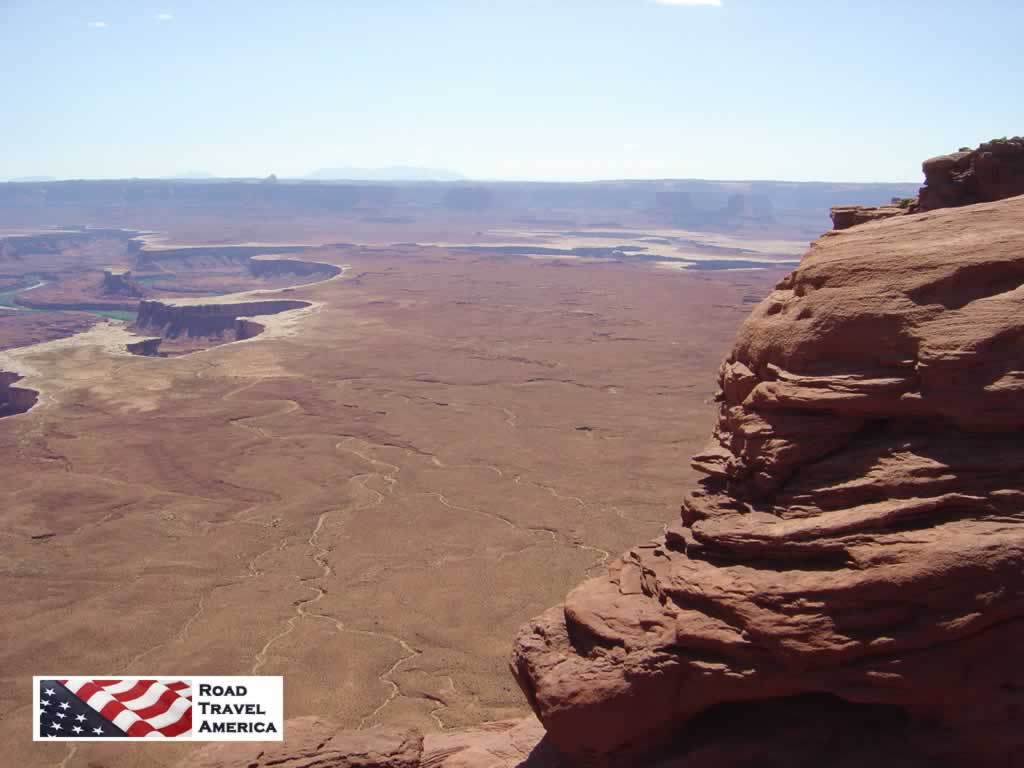 The vast expanses of Canyonlands National Park ... great for a variety of vacations and outdoor activities
