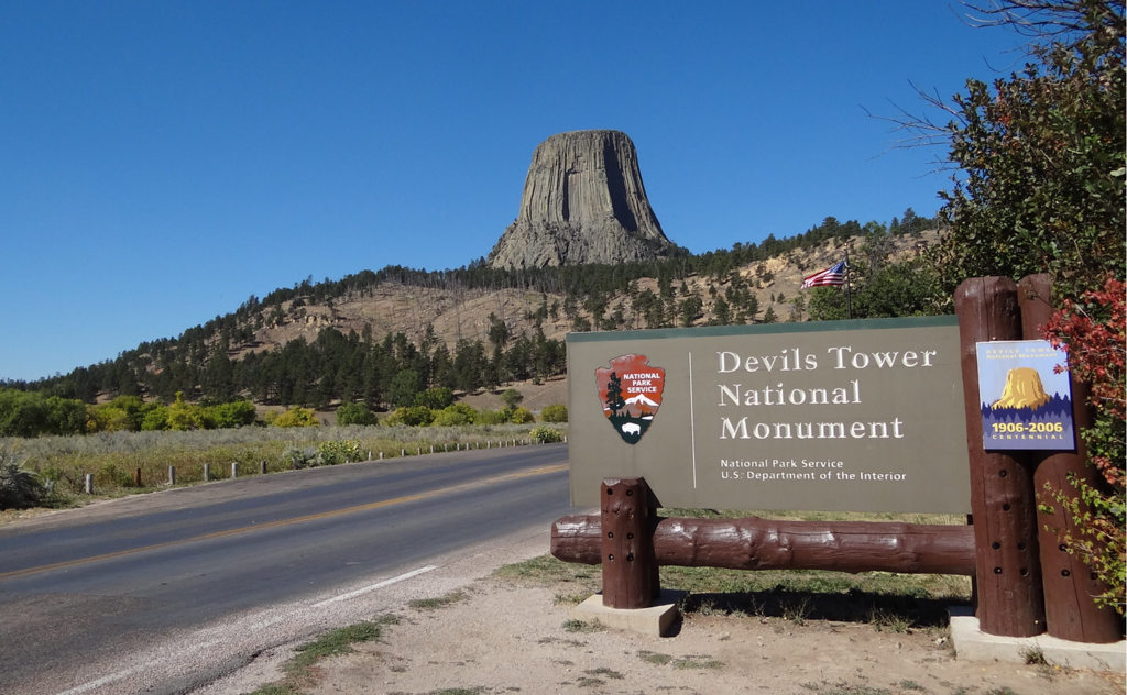 Devils Tower National Monument entrance area